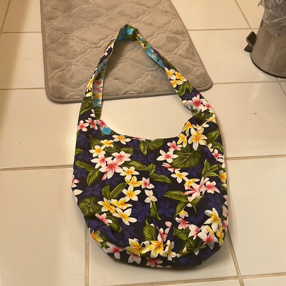 Floral reversible beach bag from Hawaii
